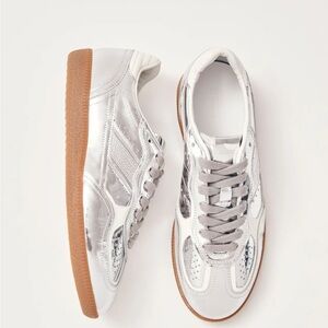 ALOHAS Tb.490 Rife Shimmer Silver Cream Leather Sneakers